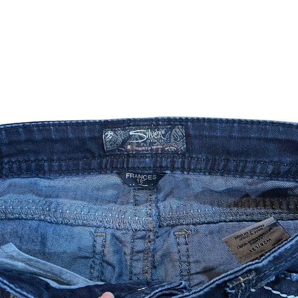 Y2K Silver Women’s Frances 18” Dark Wash Low Rise Bootcut Jeans - Picture 4 of 9